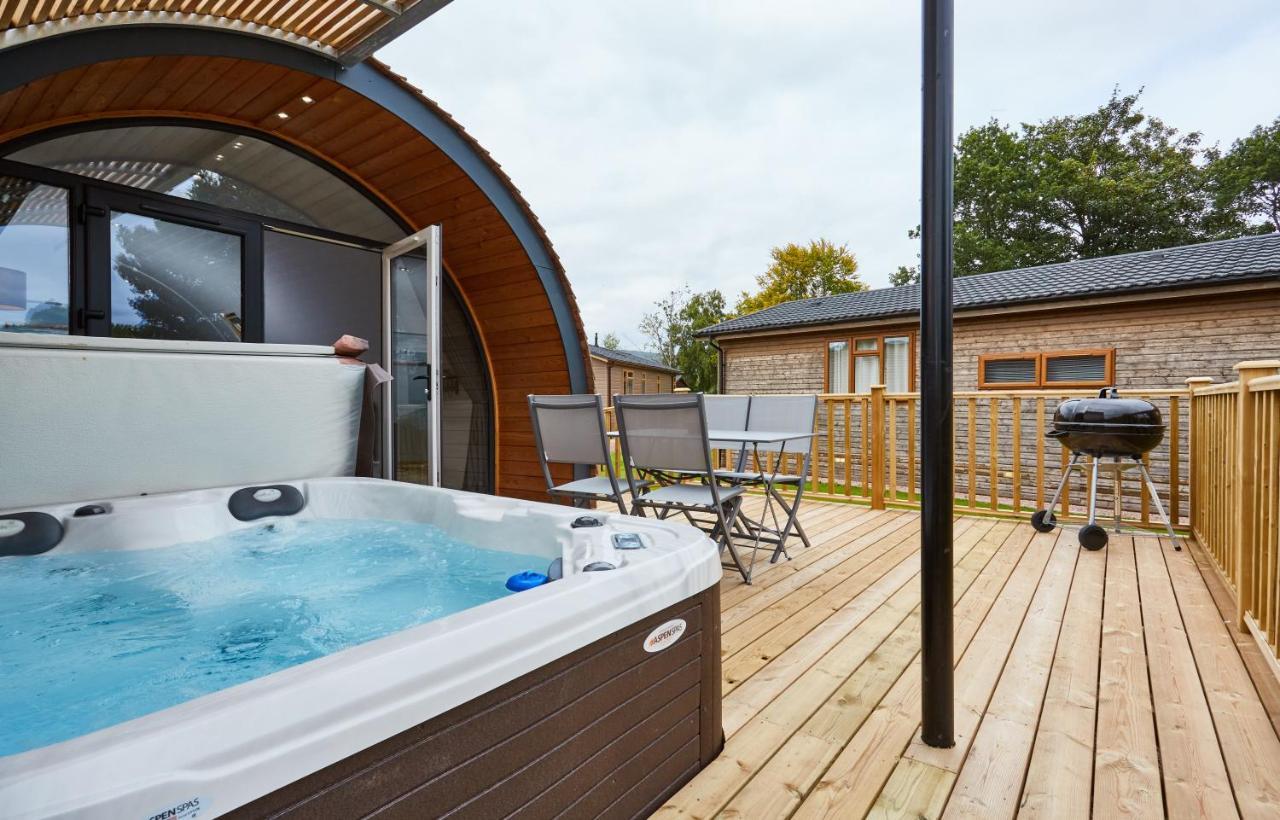 Braidhaugh Holiday Lodge And Glamping Park Crieff Zewnętrze zdjęcie
